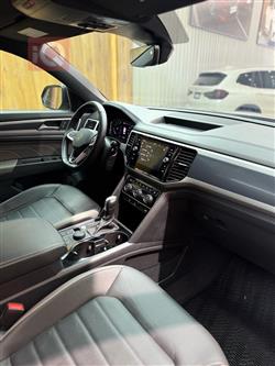 Volkswagen Atlas Cross Sport